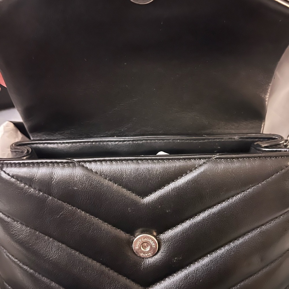 ❤️SOLD❤️Yves Saint Laurent Toy LouLou Bag - Picture 4 of 4
